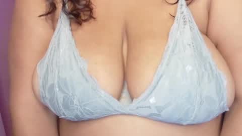 Snapshot of samantha_cold chatting on 11.28.25 samantha_cold online show from 11.28.25