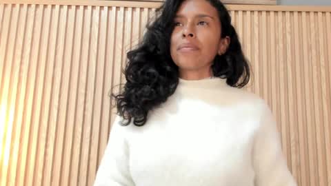 Snapshot of samantha_duart3 chatting on 04.29.26 samantha_duart3 online show from 04.29.26