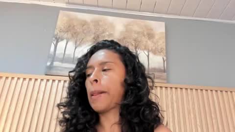 Snapshot of samantha_duart3 chatting on 05.01.26 samantha_duart3 online show from 05.01.26