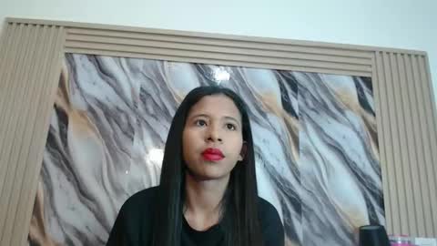 Snapshot of samantha_fox_squirt chatting on 10.07.25 lizzy online show from 10.07.25