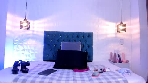 Snapshot of samantha_foxyy chatting on 07.14.26 samantha_foxyy online show from 07.14.26