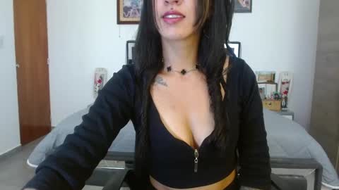 Snapshot of samantha_singh1 chatting on 05.27.26 samantha singh1 online show from 05.27.26