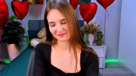 Snapshot of samanthaawalker chatting on 03.08.25 SamanthaaWalker online show from 03.08.25