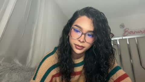 Snapshot of samanthabernardo_ chatting on 07.18.26 Samantha Bernardo online show from 07.18.26