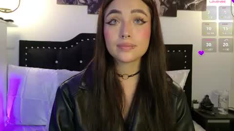 Snapshot of samanthagrant_ chatting on 06.12.26 IGSamanthaGrant 10 online show from 06.12.26