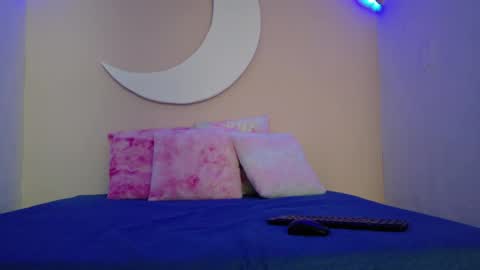 Snapshot of samanthalaurent chatting on 05.25.26 samanthalaurent online show from 05.25.26