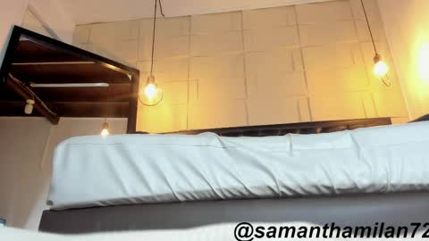 Snapshot of samanthamilan1 chatting on 04.27.26 Sam online show from 04.27.26