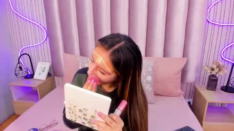 Alejandra  online show from 11.12.25