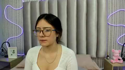 Alejandra  online show from 02.11.26