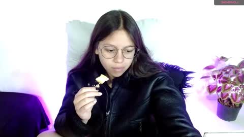 Samantha online show from 02.15.25