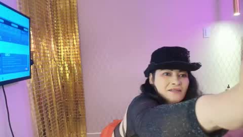 Snapshot of samanthasyedx chatting on 05.25.26 samanthasyedx online show from 05.25.26