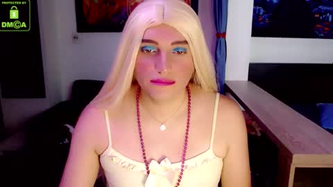 Snapshot of samara81648 chatting on 11.19.25 Samara online show from 11.19.25