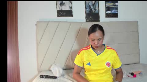 Snapshot of samaraa_smith1 chatting on 06.23.26 samaraa_smith1 online show from 06.23.26