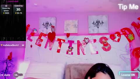 Snapshot of samaraeyes chatting on 02.23.25 -- -- online show from 02.23.25