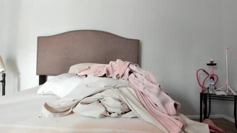 Yaya online show from 09.18.25