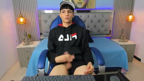 Sam online show from 03.03.26