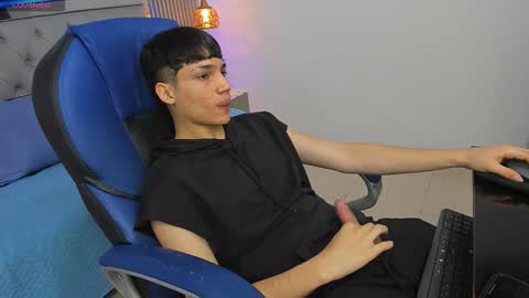 Sam online show from 03.06.26