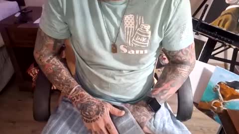 Snapshot of samboiamtho chatting on 01.20.25 samboiamtho online show from 01.20.25