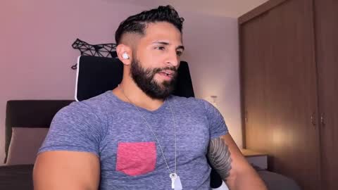 Sam Dornan online show from 03.12.25