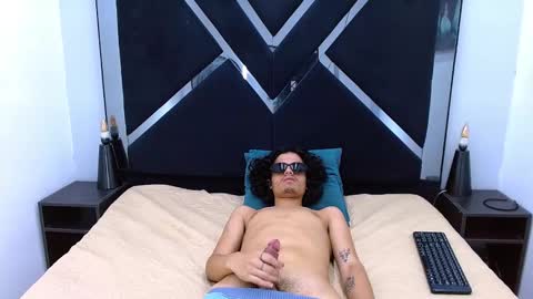 samisaturno online show from 02.20.26