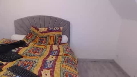 Snapshot of samlove502 chatting on 11.16.25 samlove online show from 11.16.25