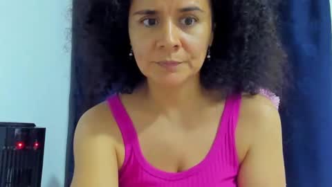 Snapshot of samm_hoti chatting on 12.18.24 sam online show from 12.18.24