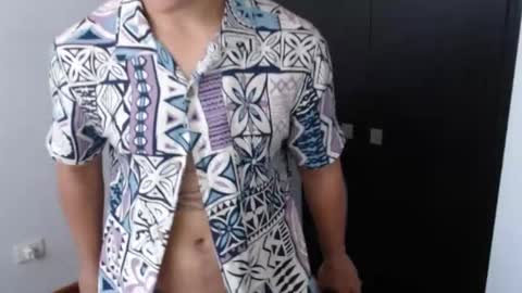 Snapshot of samm_ritch chatting on 10.06.25 Samy online show from 10.06.25