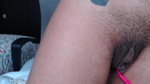 Snapshot of samm_ritch chatting on 10.29.25 Samy online show from 10.29.25