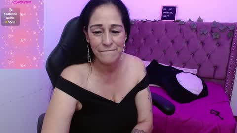 Snapshot of sammantha_sweet chatting on 12.06.24 Samantha online show from 12.06.24