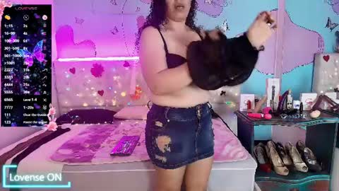 Snapshot of sammy_mature_ chatting on 06.19.26 Sammy online show from 06.19.26
