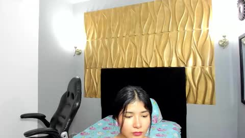 Snapshot of sammy_shy chatting on 03.01.25 Sammy online show from 03.01.25