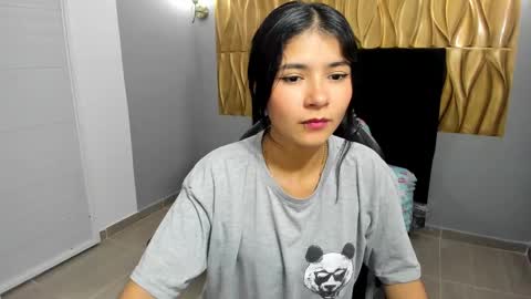 Snapshot of sammy_shy chatting on 03.03.25 Sammy online show from 03.03.25