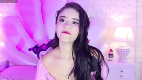 Snapshot of sammyjhuls chatting on 01.19.26 samanta online show from 01.19.26