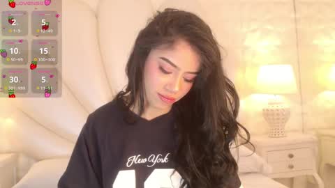 Snapshot of sammyjhuls chatting on 06.05.26 samanta online show from 06.05.26
