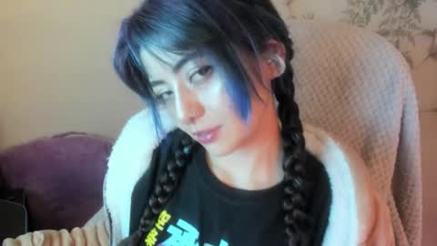   online show from 12.23.25