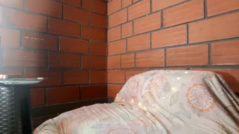 Snapshot of samntha_ferrer28 chatting on 11.21.25 Samantha ferrer online show from 11.21.25