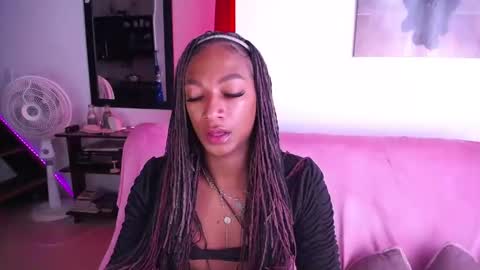 Snapshot of samny_doll369 chatting on 05.30.26 Samy doll online show from 05.30.26