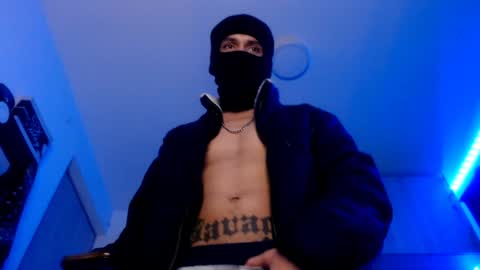 Snapshot of samuel_suarez chatting on 01.30.25 online show from 01.30.25