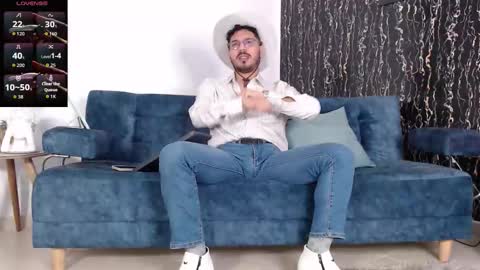 Snapshot of samuelcoopper chatting on 11.22.25 Samuel Coopper online show from 11.22.25