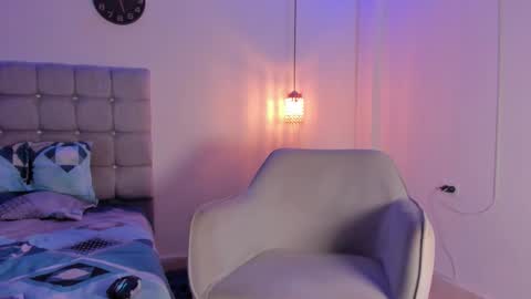 Snapshot of samxx_muscle chatting on 09.15.25 samxx_muscle online show from 09.15.25