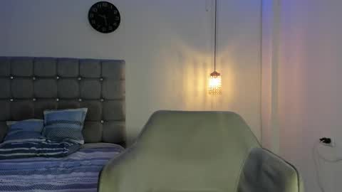 Snapshot of samxx_muscle chatting on 10.22.25 samxx_muscle online show from 10.22.25