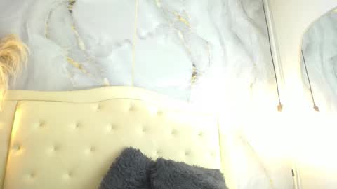 S A M A N T H A  online show from 12.14.25