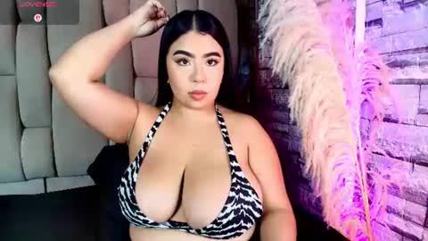 Snapshot of samygreyy_ chatting on 06.19.26 SAMY GREY... online show from 06.19.26