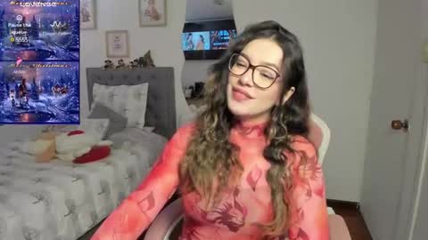 Snapshot of samysweet_8 chatting on 12.18.25 Samanta online show from 12.18.25