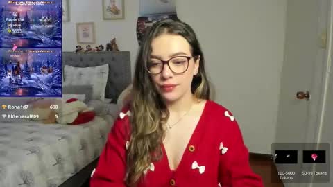 Snapshot of samysweet_8 chatting on 12.20.25 Samanta online show from 12.20.25