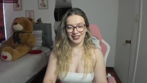 Snapshot of samysweet_8 chatting on 05.09.26 Samanta online show from 05.09.26