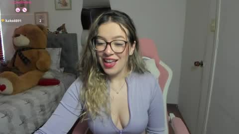 Snapshot of samysweet_8 chatting on 05.28.26 Samanta online show from 05.28.26