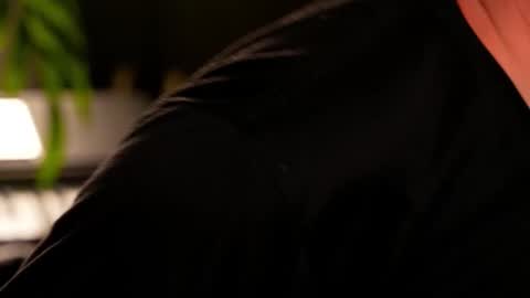 Sanders online show from 09.26.25