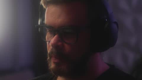 Sanders online show from 02.05.26