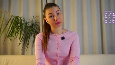 Emma  online show from 03.29.26